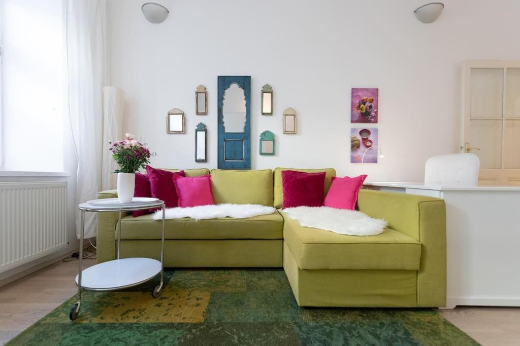 Danube Art Apartments Вена Экстерьер фото